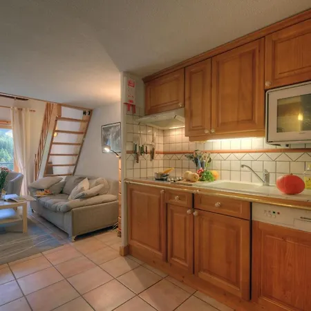 Sainte-foy-l'argentiere Sleeps 6 Pool *